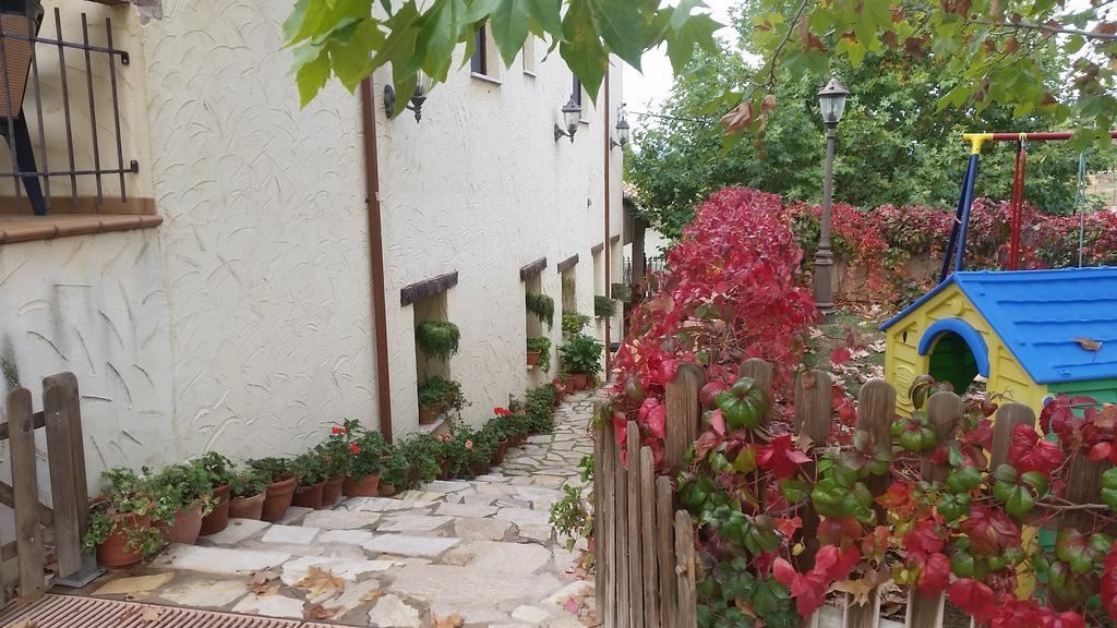 La Aldea Guest House Alcaraz Exterior foto
